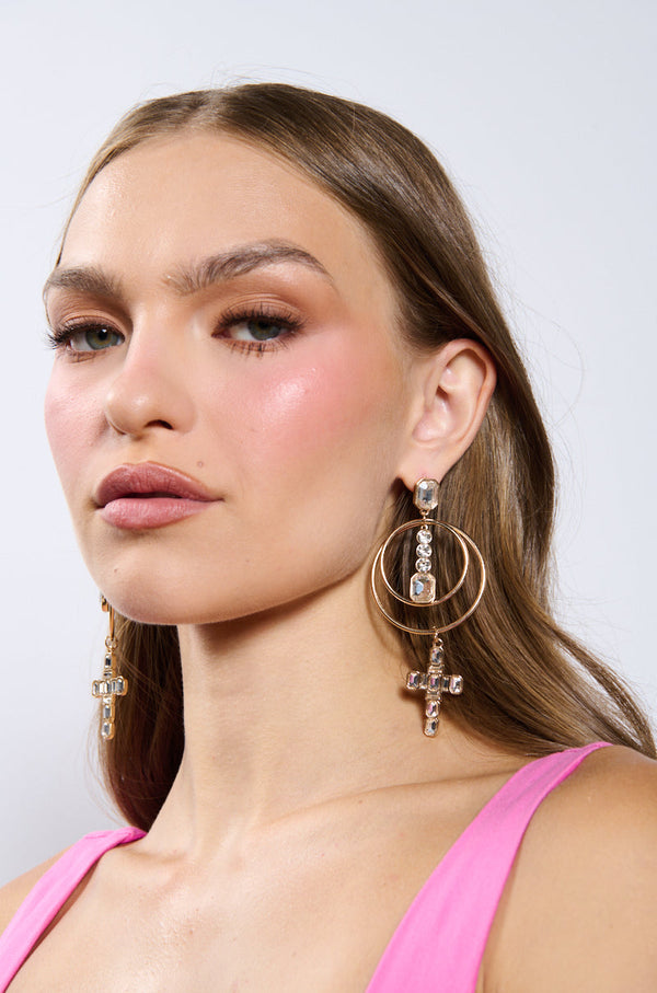 DRAMA EARRING