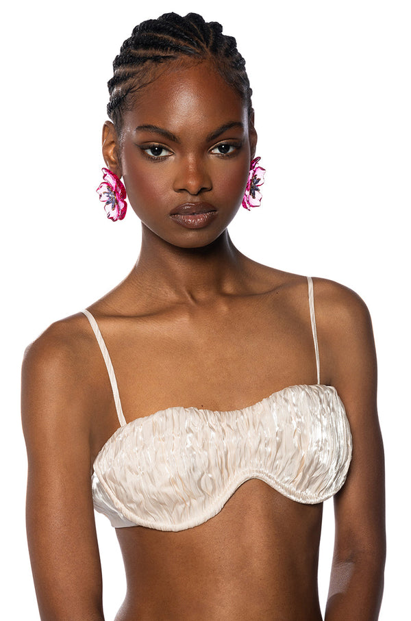 DREAM ABOUT YOU TEXTURED CROP TOP