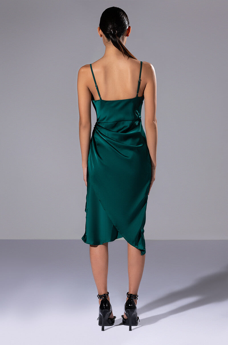 EAST COAST DATE NIGHT MIDI DRESS
