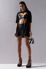 ELEANOR LAYERED CUTOUT TSHIRT