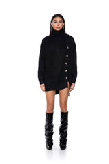 ELLIS OVERSIZED BUTTON DETAIL OPEN SIDE SWEATER