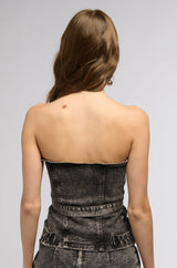 EXCLUSIVE LOOKS BELTED CORSET TOP