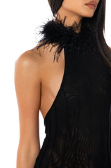 FEELIN SPICY FEATHER HALTER TOP