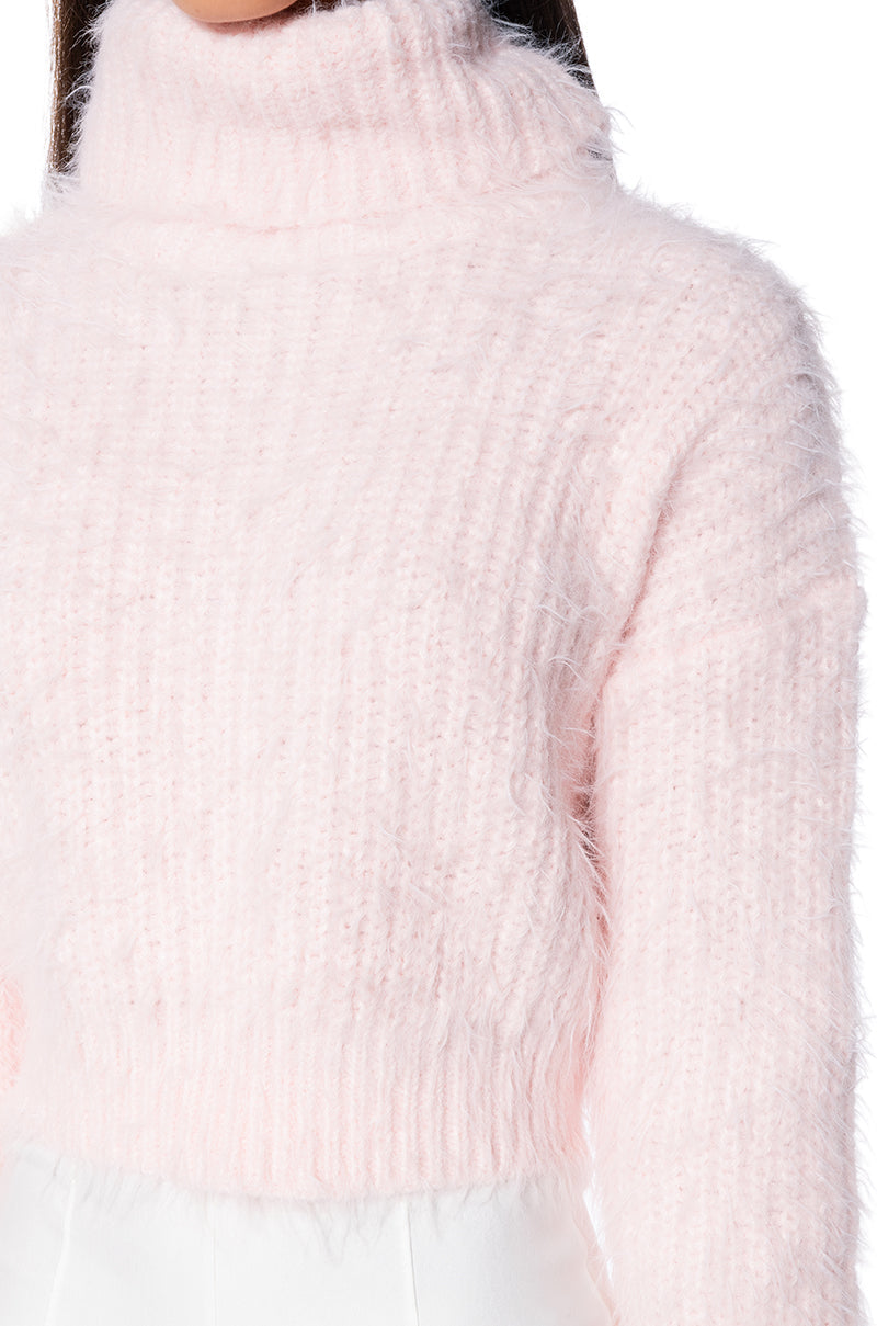 FEELING FREE FUZZY CROP TURTLENECK SWEATER