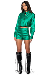 FEELING GOOD METALLIC BUTTON DOWN CROP BLOUSE