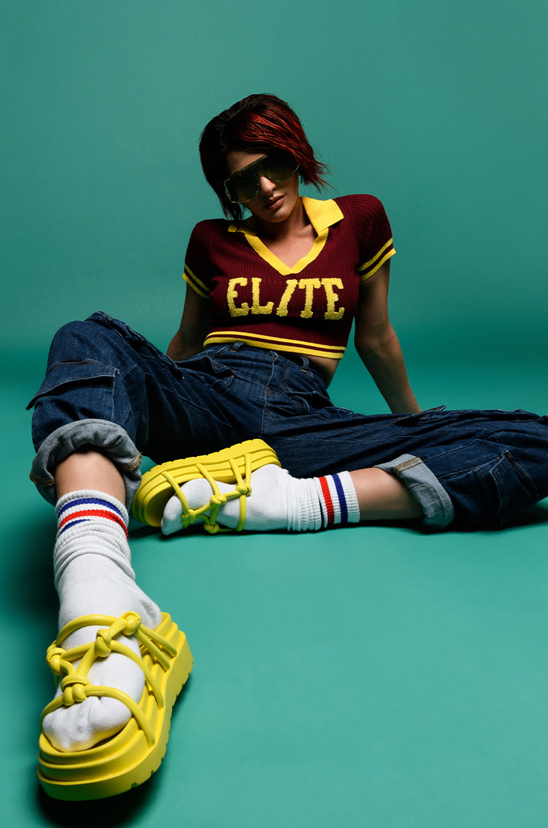 FIRE UP SHORT SLEEVE SWEATER