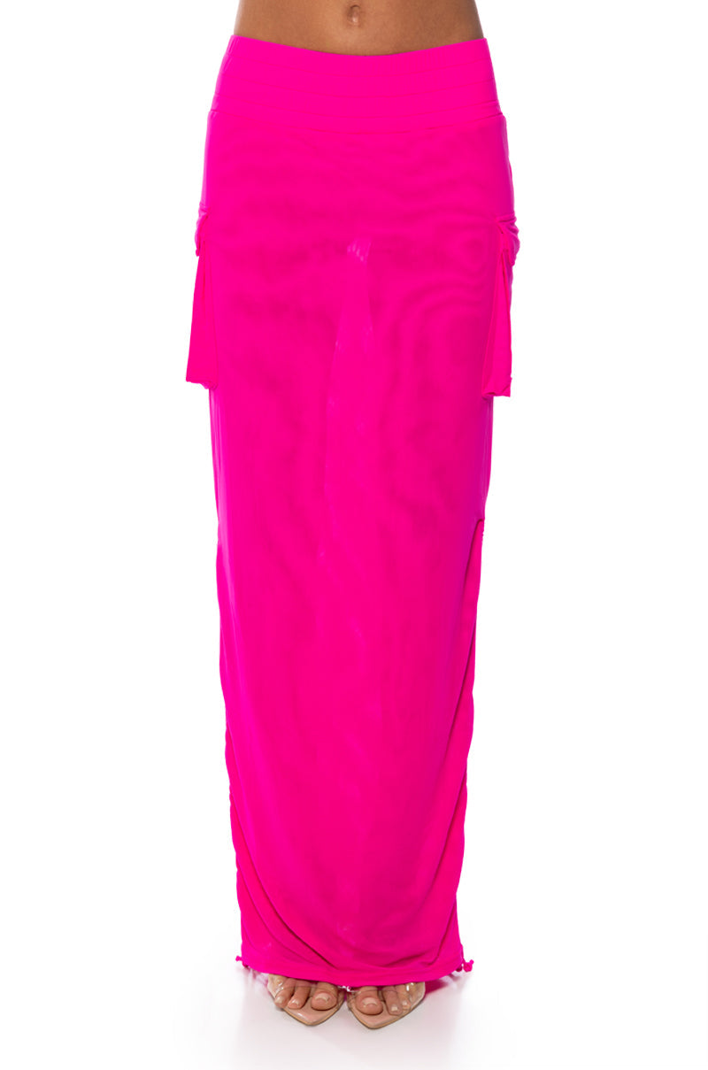 FOLLOW ME ADJUSTABLE DOUBLE MESH CARGO SKIRT IN PINK