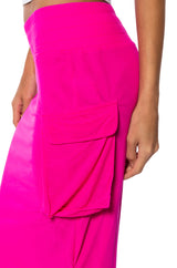 FOLLOW ME ADJUSTABLE DOUBLE MESH CARGO SKIRT IN PINK