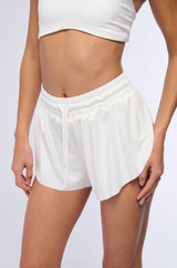 FREE SPIRIT SHORT IN WHITE