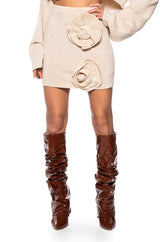 GARDENIA APPLIQUE KNIT MINI SKIRT