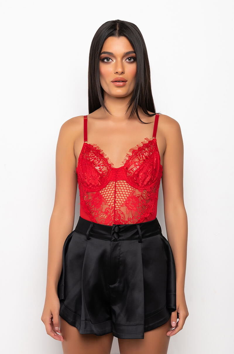 GISELE LACE CUP BODYSUIT