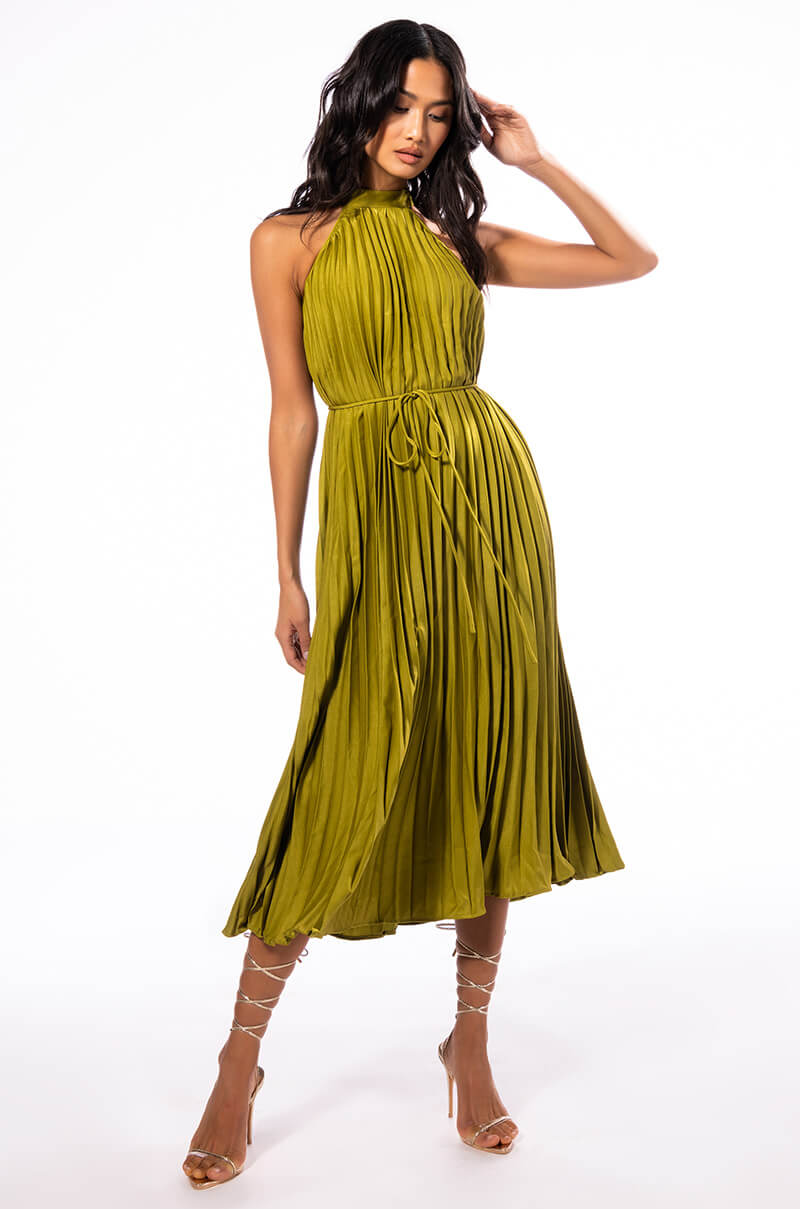 GO TO TOWN PLEATED DRESS
