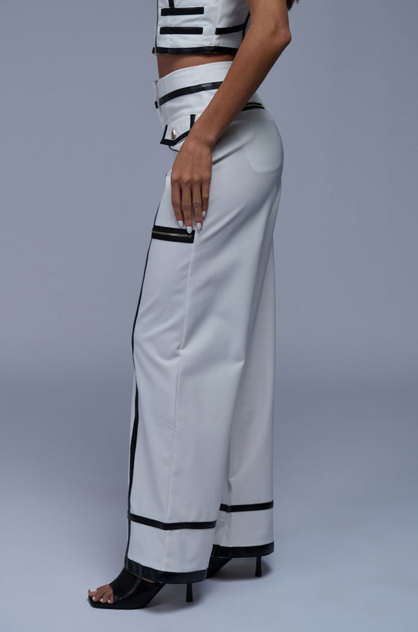 HAMPTONS TRIMMED TROUSER