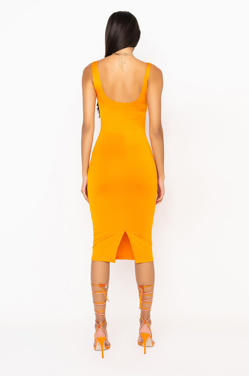 HOLDIN ME TIGHT MIDI DRESS
