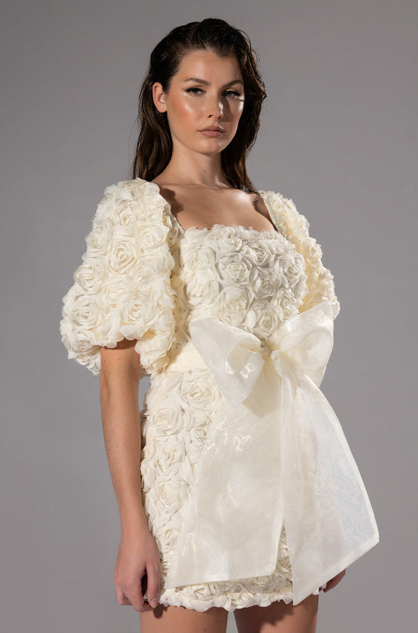 IN FULL BLOOM TEXTURED MINI DRESS