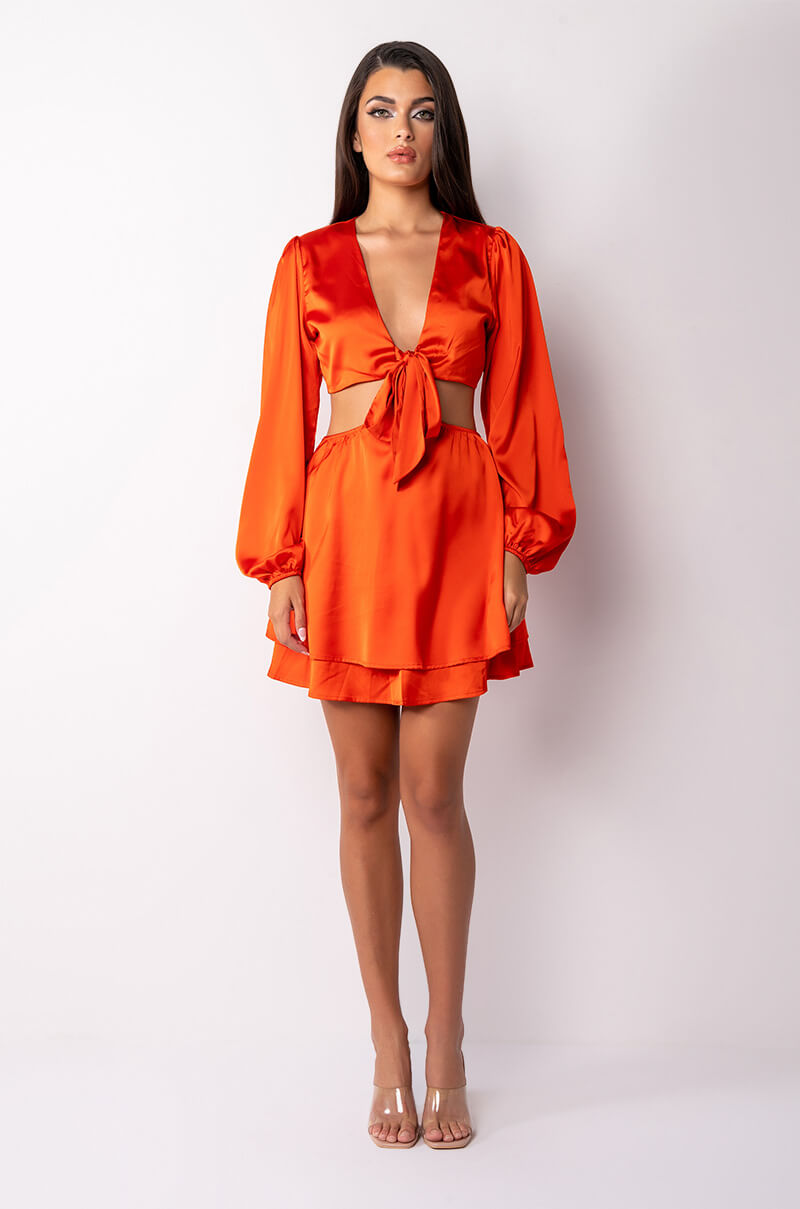 IN LOVE WITH THIS MINI LOW V NECK DRESS