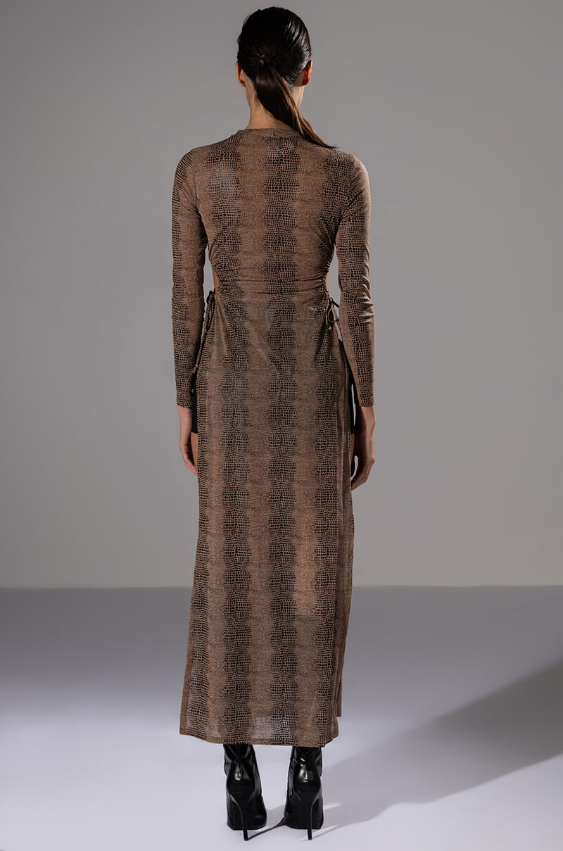 INTRODUCE ME SIDE SLIT MAXI DRESS