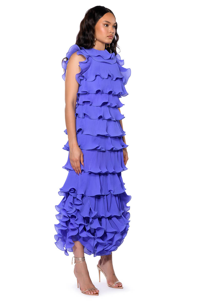 IT'S GIVING FLUTED MAXI DRESS