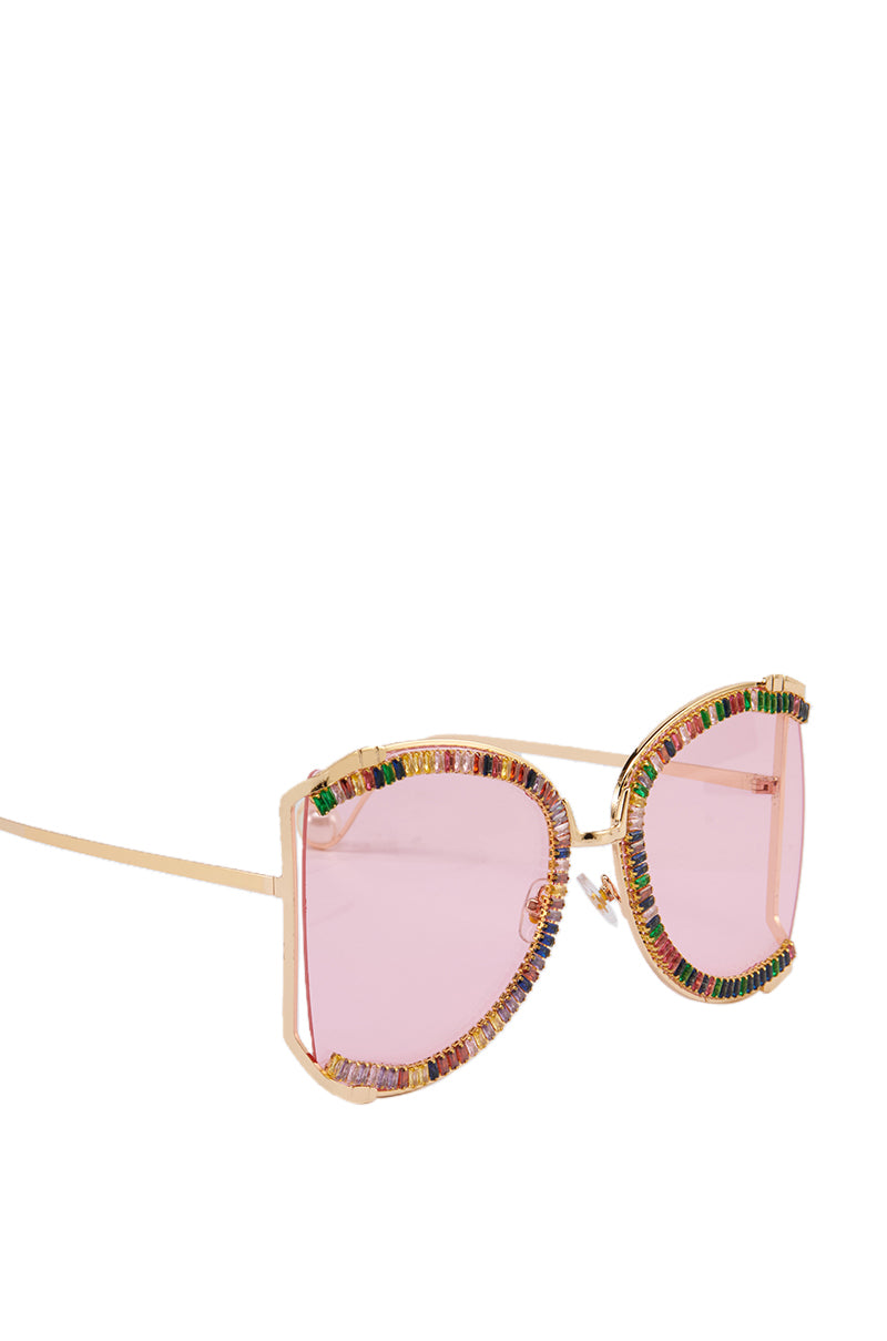 ITS GIVING PINK MULTI SUNGLASSES