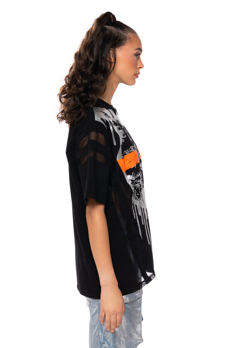 MESH DETAIL GRAPHIC T SHIRT