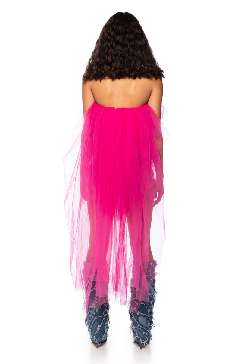 KADEN STRAPLESS HIGH LOW TULLE TOP IN PINK