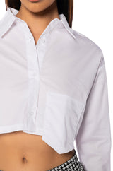 KLARE CROPPED BUTTON DOWN TOP