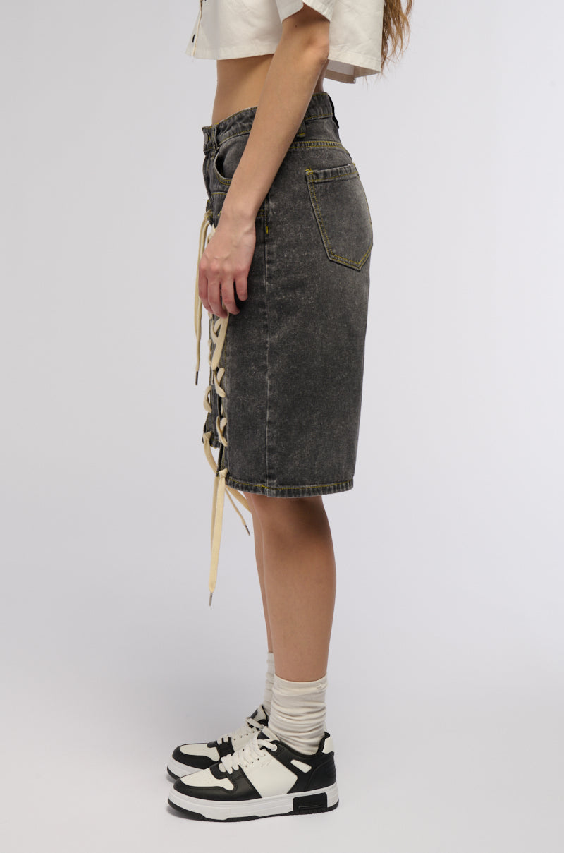LACE ME UP DENIM BERMUDA SHORTS