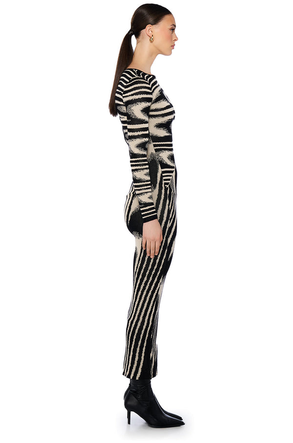 LAKELYN LIGHTWEIGHT KNIT MAXI DRESS