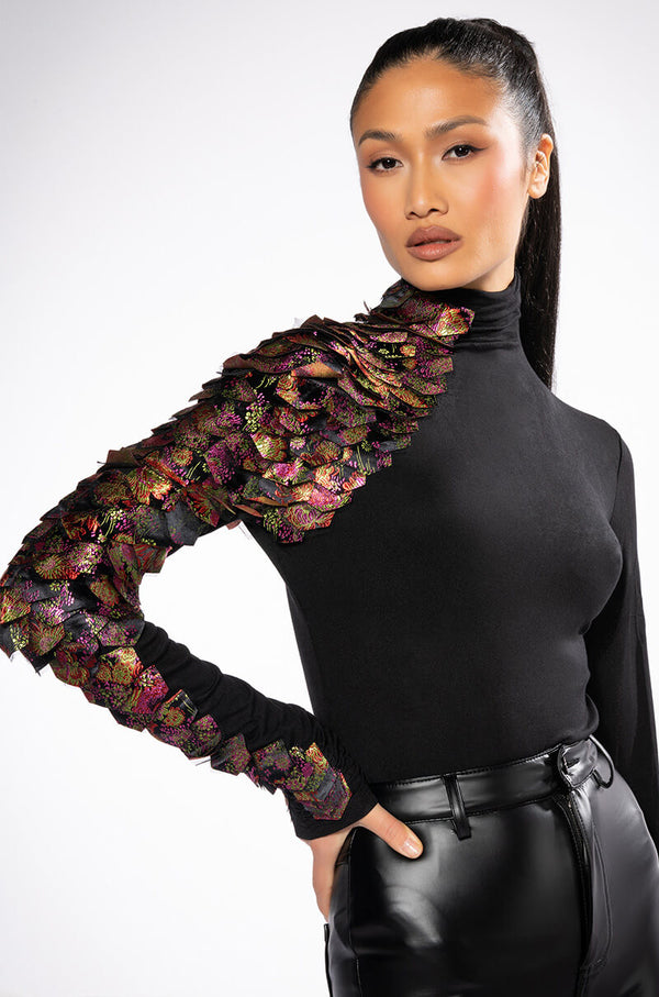 NASTASIA BROCADE SCALE TOP