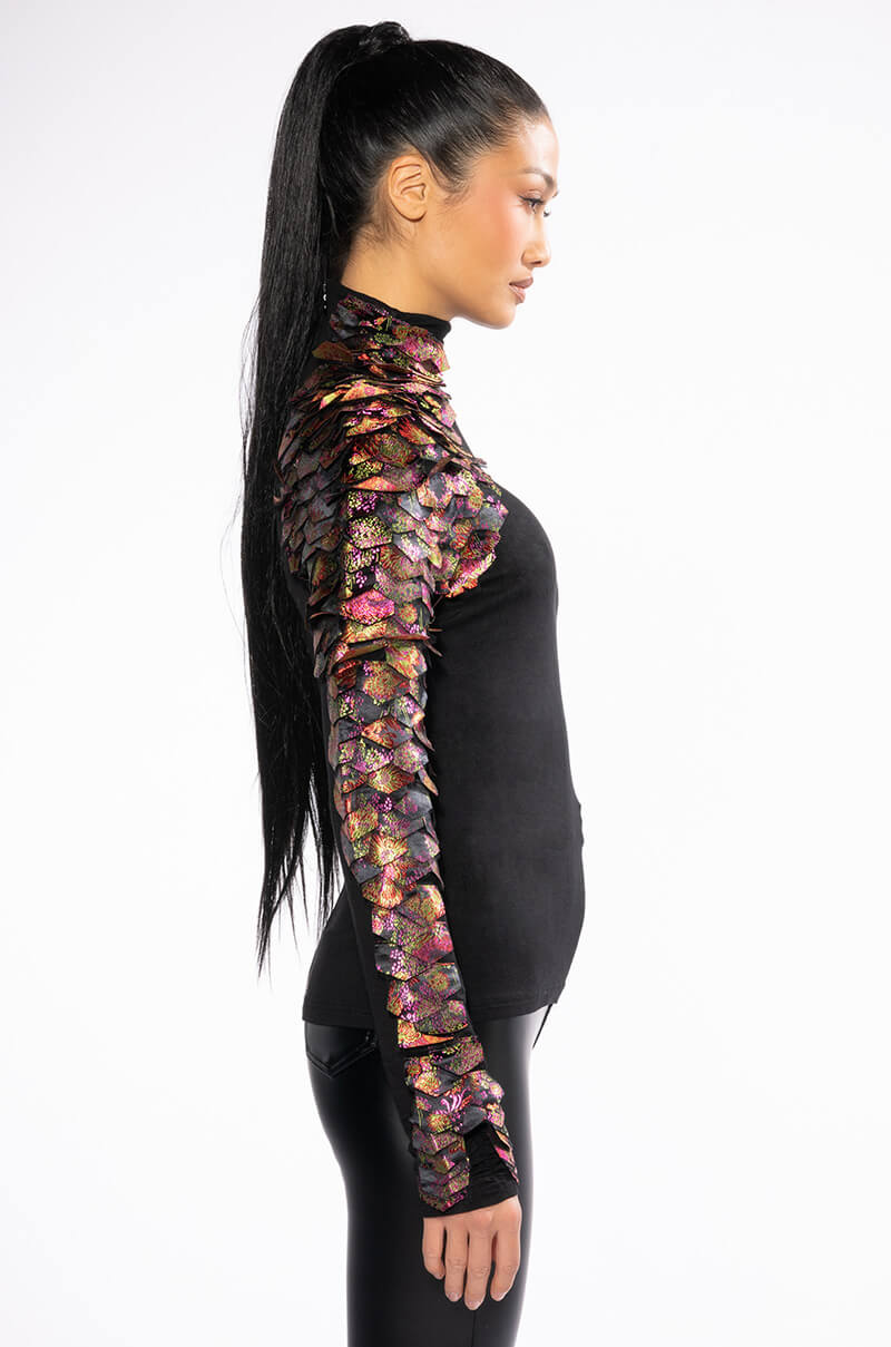 NASTASIA BROCADE SCALE TOP