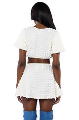 LIKE A DAISY TEXTURED BABY TEE