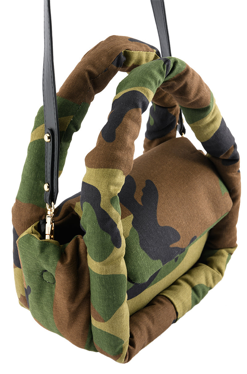 CAMO PUFFER BAG