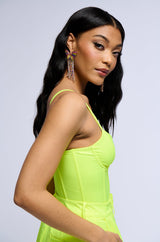 LOOKING SHARP FITTED CORSET TOP IN NEON YELLOW