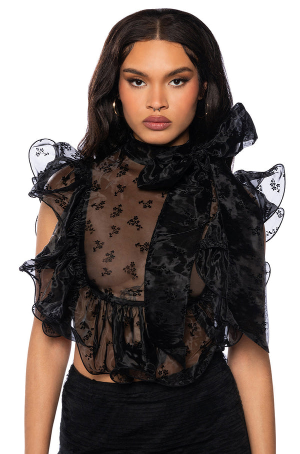 FLOUNCY RUFFLED TOP