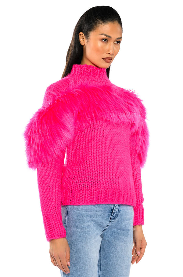 LYLA FAUX FUR DETAIL COZY SWEATER