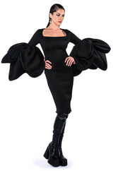 MADDI EXTREME SLEEVE MIDI DRESS
