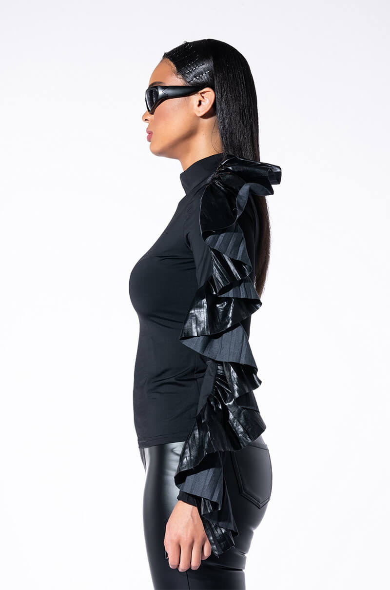 MAKE A FUSS SLEEVE DETAIL MOCK NECK CROP TOP