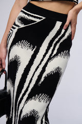 MAKING MY HEAD SPIN MAXI SKIRT