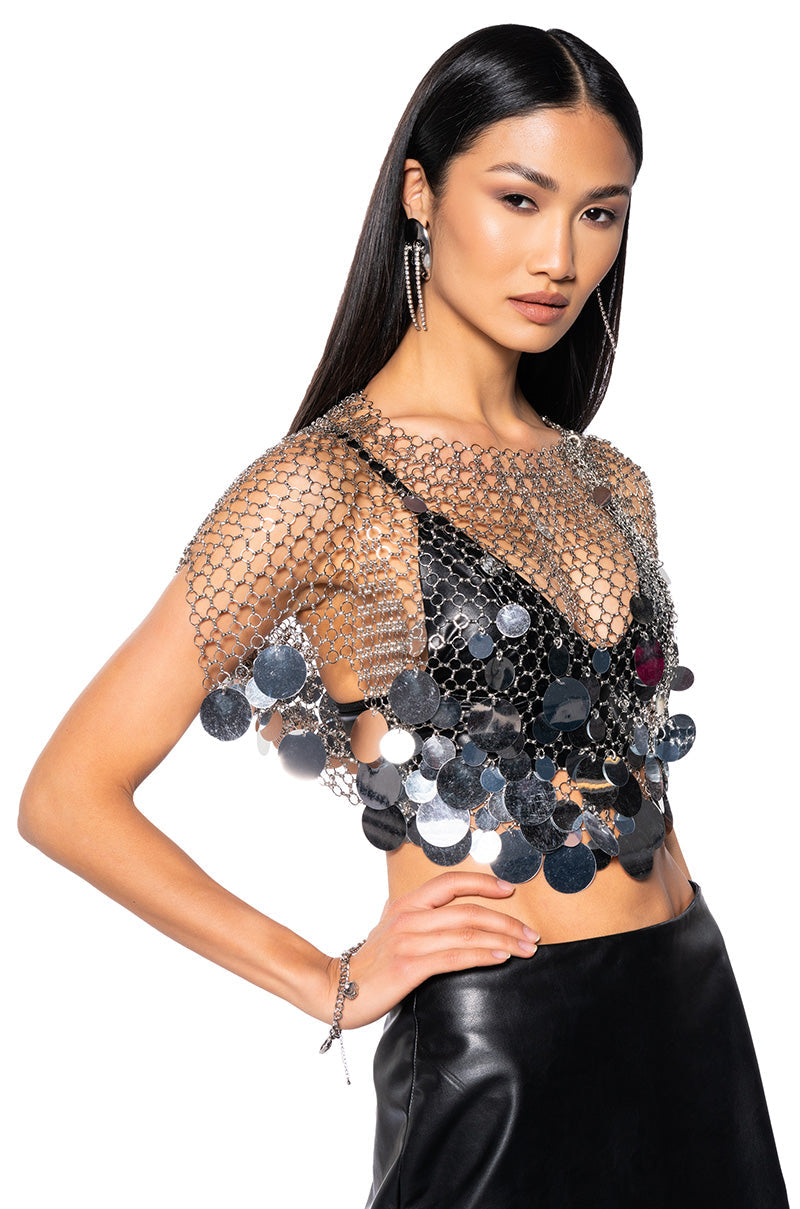 METALLIC SEQUIN CHAIN METAL TOP