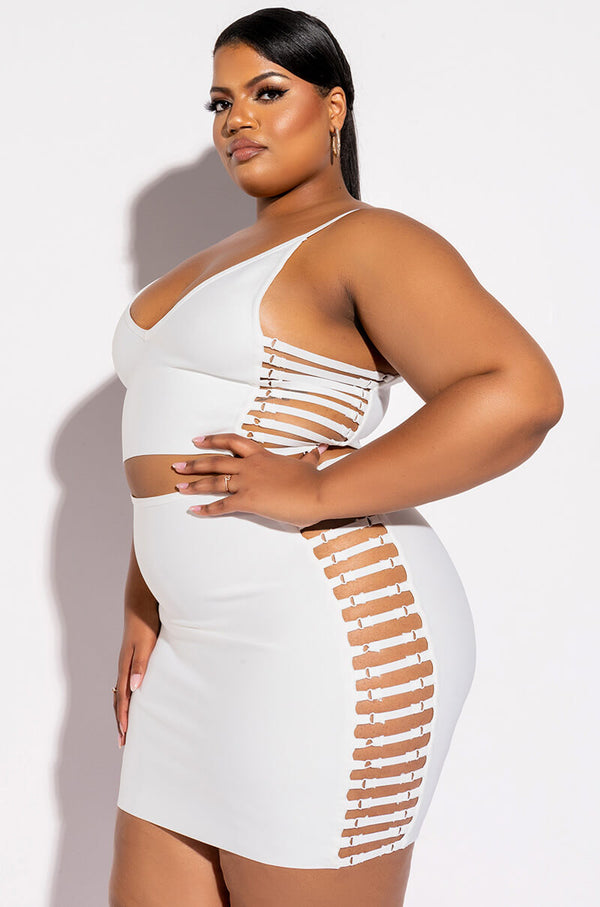 MISBEHAVED BANDAGE CUTOUT CROP TOP
