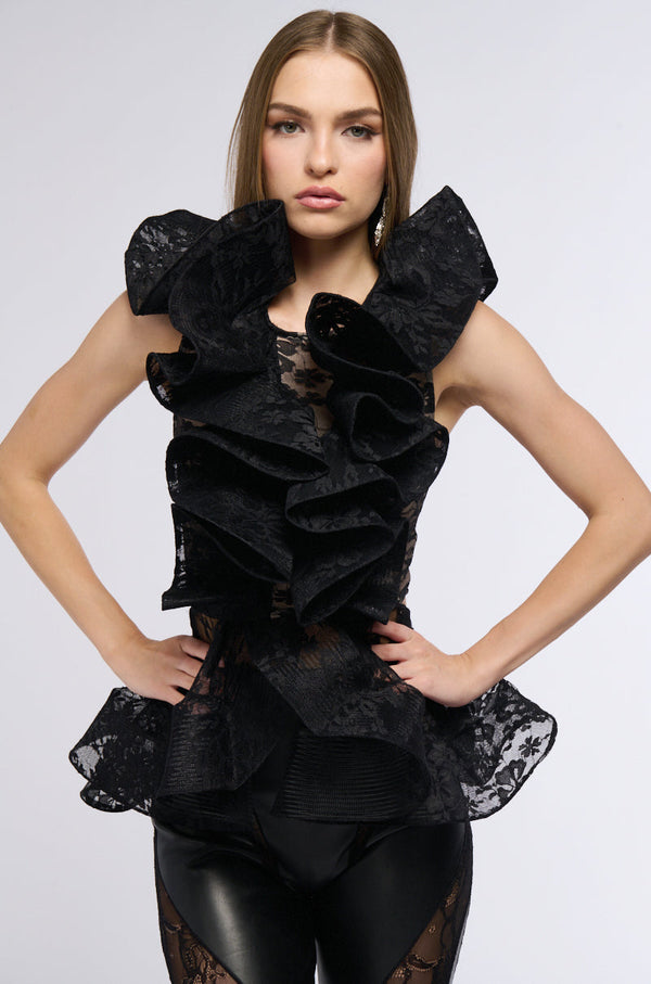 MISS FASHIONISTA SLEEVELESS LACE BLOUSE