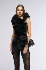 MISS FASHIONISTA SLEEVELESS LACE BLOUSE