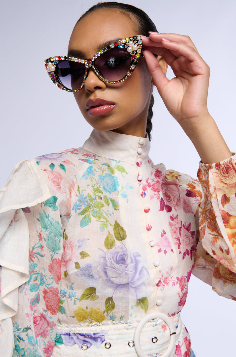 MORE THE BETTER SUNGLASSES