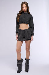 MYSTERY GIRL MINERAL WASH FLARE MINI SHORT