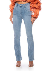 MYSTERY IN YOUR MIND LOW RISE FLARE JEANS