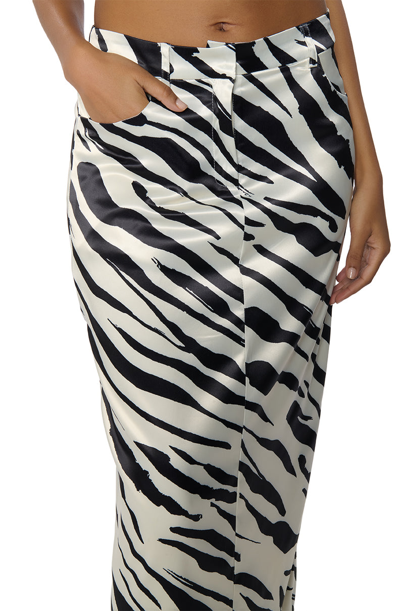 NERA SATIN PRINTED MAXI SKIRT