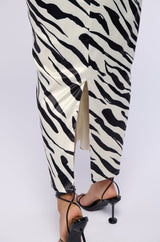 NERA SATIN PRINTED MAXI SKIRT