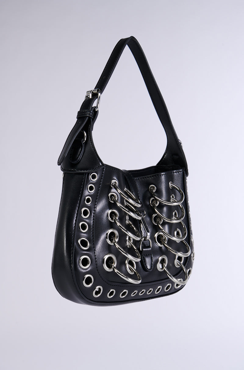 NEVER ATTACHED GROMMET PURSE