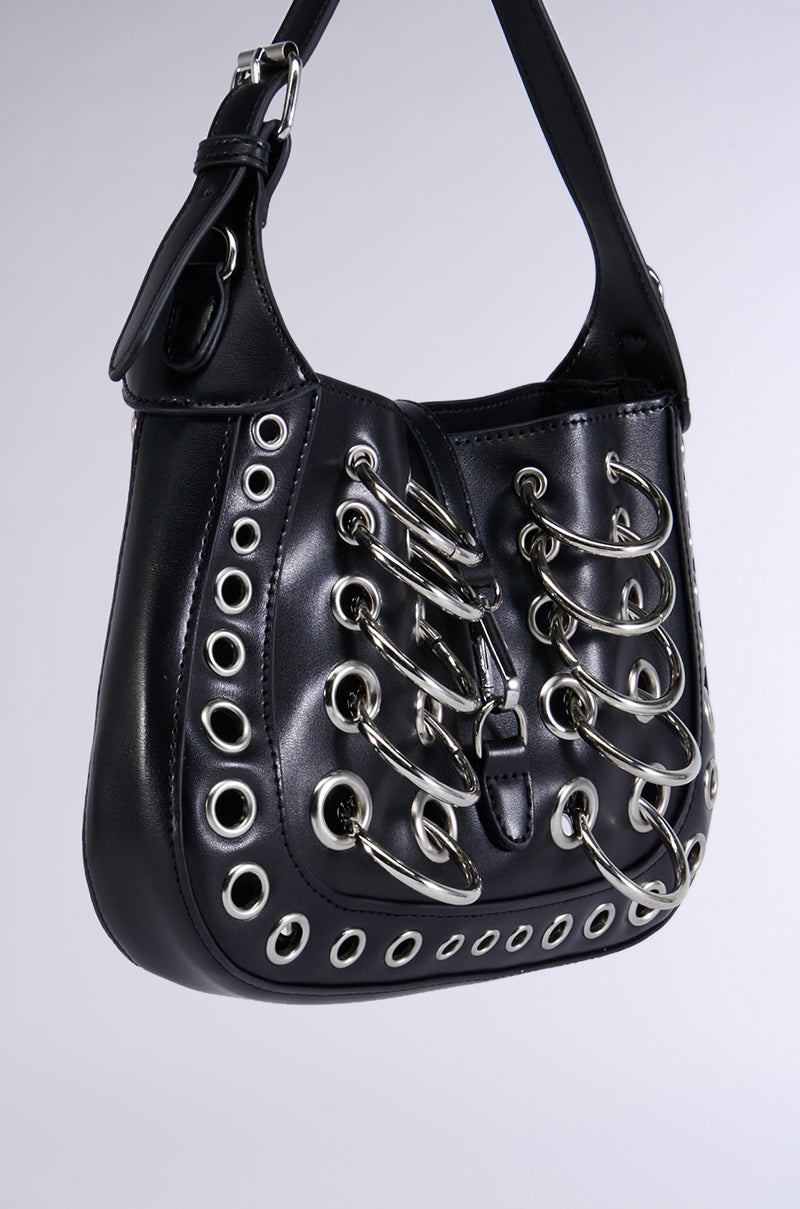 NEVER ATTACHED GROMMET PURSE