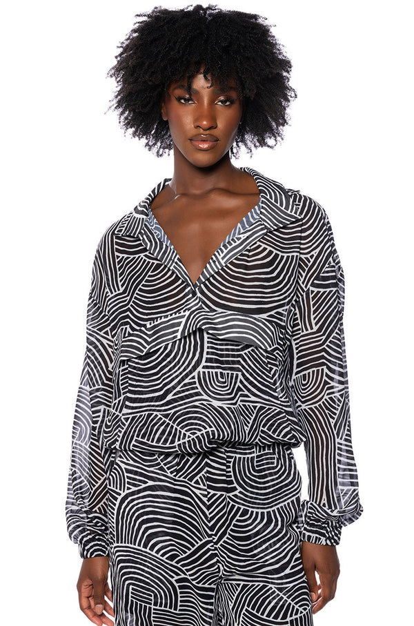 NEVER ENDING HILLS LIGHT PULLOVER